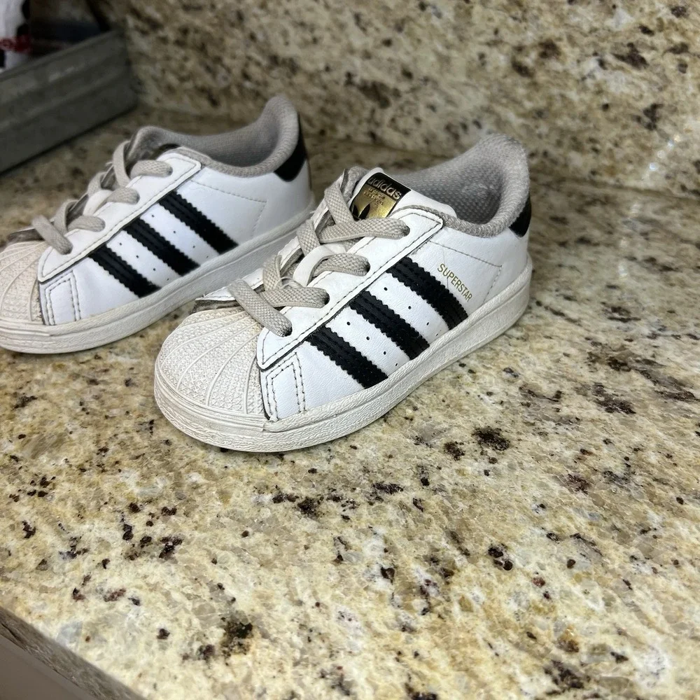 adidas product pair